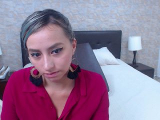Photos ShaniaDav welcome to my room!!!!#torture me #sweet#natural tits#hot#latina#wet #lovense #
