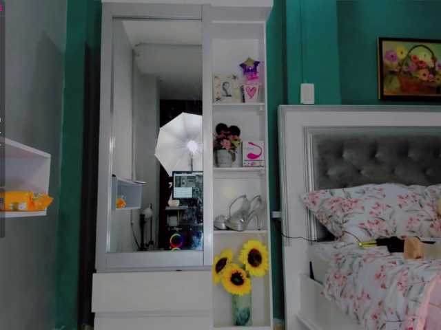 Broadcast screenshots sharonDulce