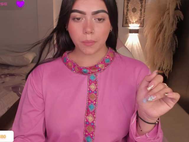 Broadcast screenshots dalila_18