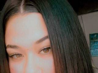 Erotic video chat shayna-rain