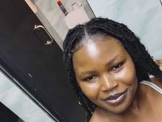 Erotic video chat Shee123