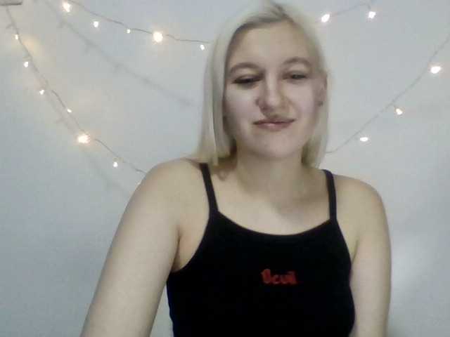 Broadcast screenshots SheilaRed