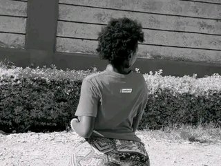 Erotic video chat Shia23