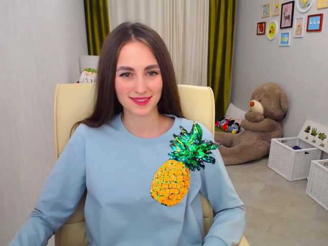 Broadcast screenshots ShineWithMe