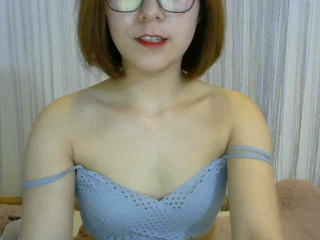 Broadcast screenshots ShortHairGirl