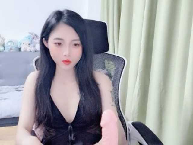 Broadcast screenshots ShynBarbie99