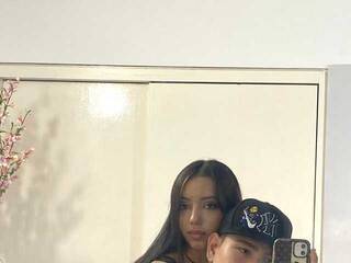 Erotic video chat sicko-lady777