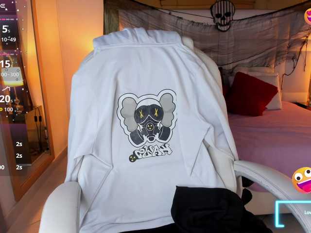 Broadcast screenshots SiennaaRosee