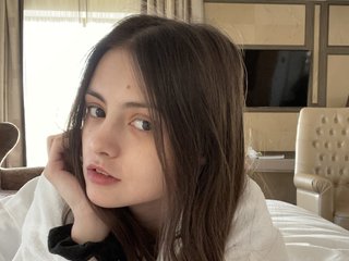 Erotic video chat SilverSaya