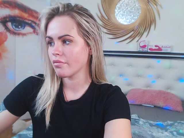 Broadcast screenshots SindiQween