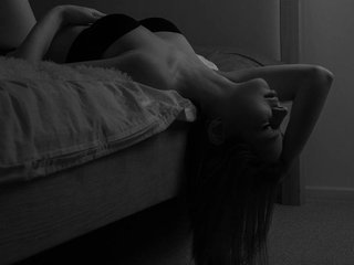 Erotic video chat SindiWatson