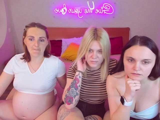 Broadcast screenshots SixNipples
