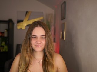 Erotic video chat SkylaNoveaa