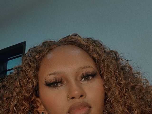 Photo of the profile SlutyMuse