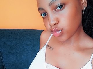 Erotic video chat Smileybaby