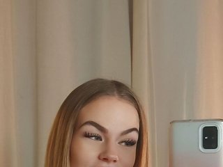 Erotic video chat SnowwBarbie