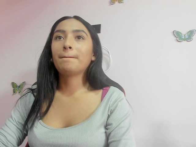Broadcast screenshots sofi-ferreira10