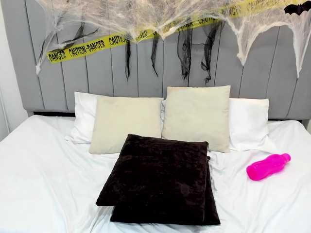 Broadcast screenshots sofia-lopeez