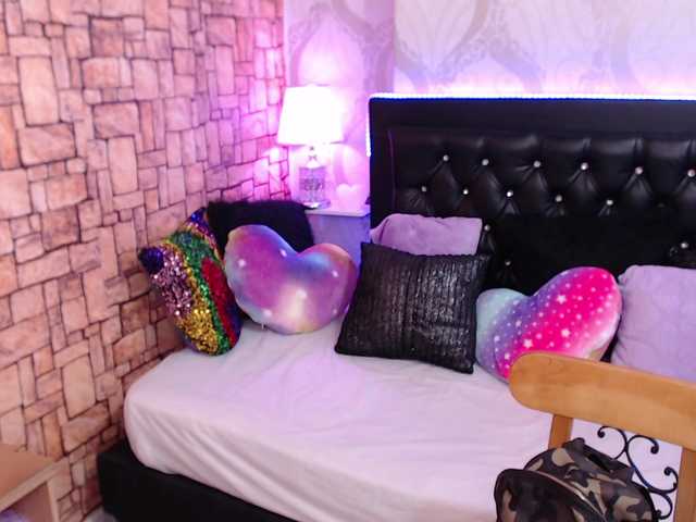 Broadcast screenshots sofia-sweet-