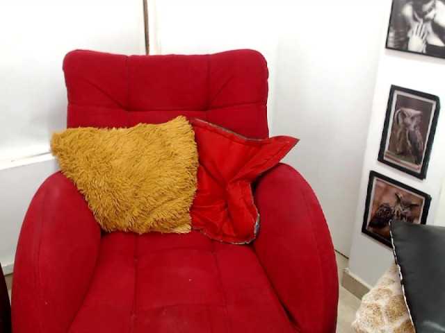 Broadcast screenshots sofiabeckes