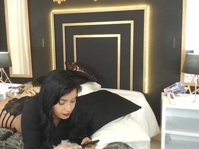 Broadcast screenshots SofiaCampbell