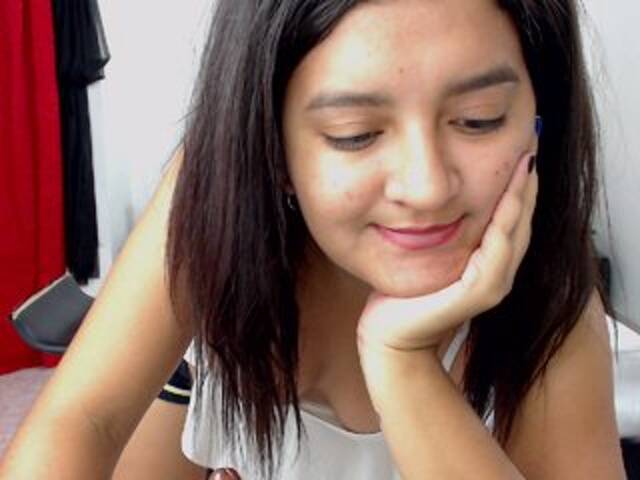 Broadcast screenshots SofiaCastro19