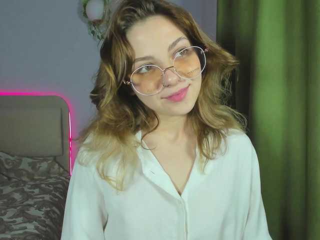 Broadcast screenshots Sofiacoco