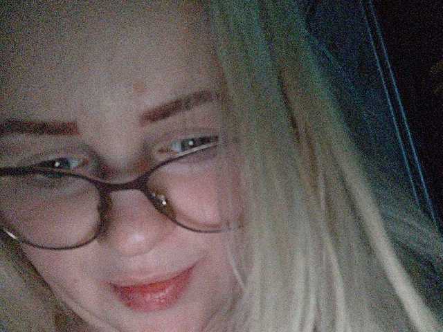 Broadcast screenshots SofiaWilson23