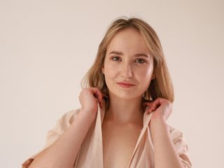 Erotic video chat SofieBloom