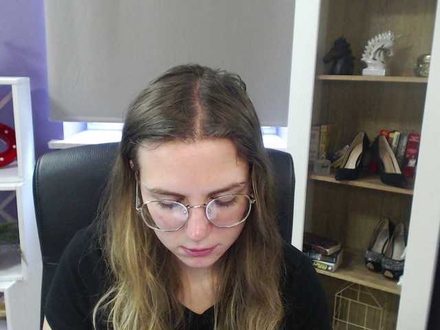 Broadcast screenshots Soft-Zoey
