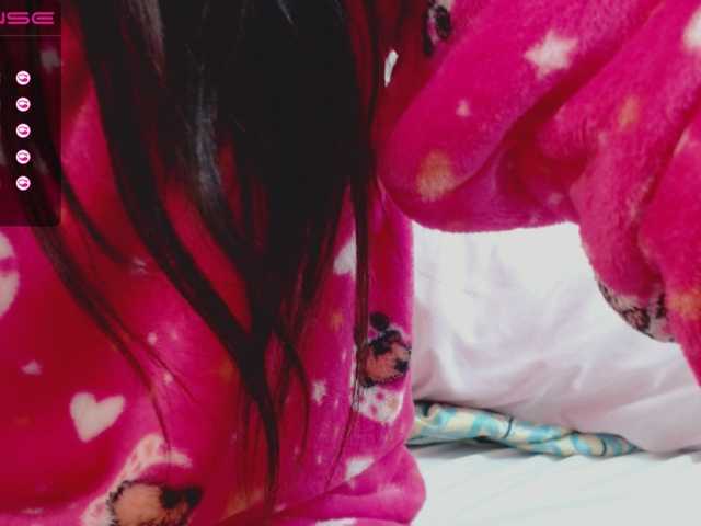 Broadcast screenshots softdoll