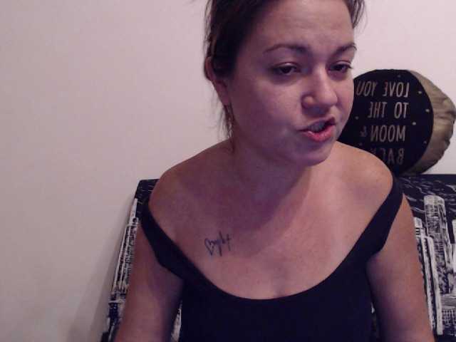 Broadcast screenshots Softhottmilf