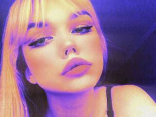 Erotic video chat Softsofie