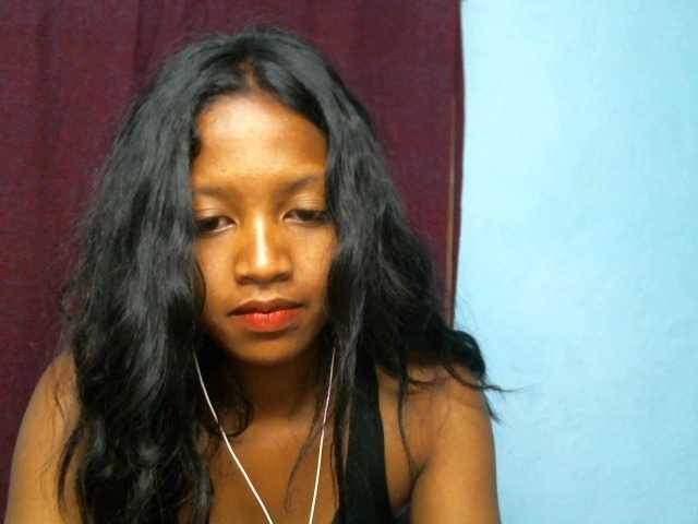 Broadcast screenshots softypussy