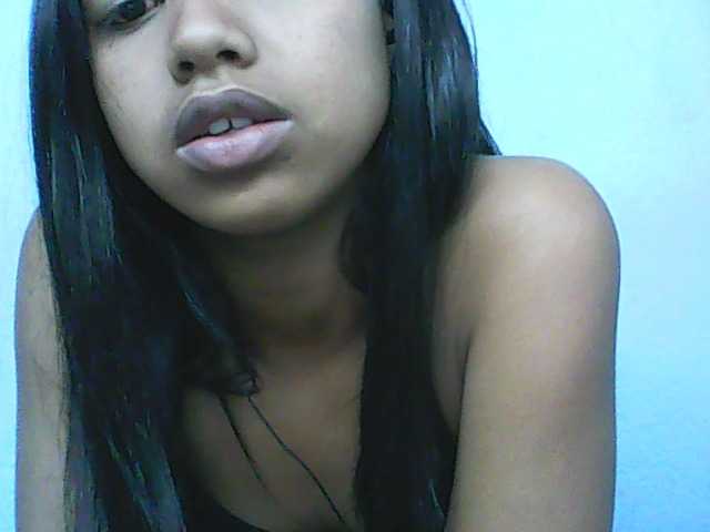 Broadcast screenshots softypussy