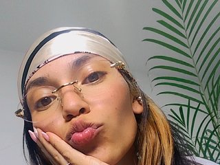 Erotic video chat CCOLLI