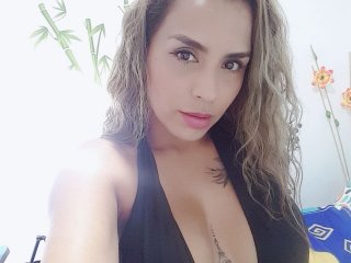 Erotic video chat SoniaMadison