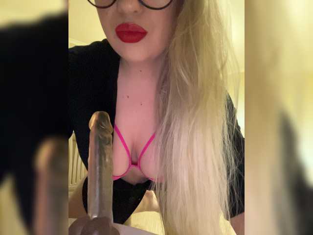 Broadcast screenshots -Sonya699-