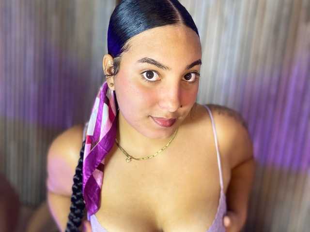 Photo of the profile Sophia-curvy1