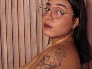 Erotic video chat Sophia-curvy1