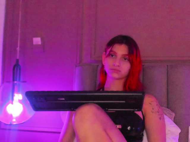 Broadcast screenshots Sophiedoll18