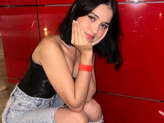 Erotic video chat SophieeJacobs