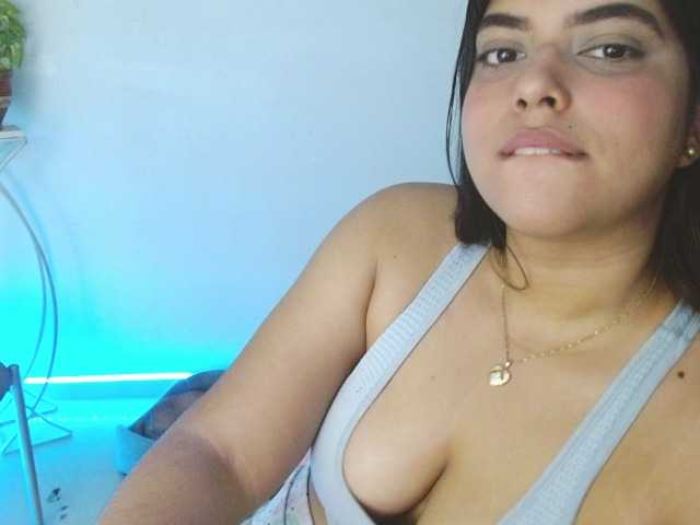 Photos sophiehairy Hey Im New Here Lets Play Together