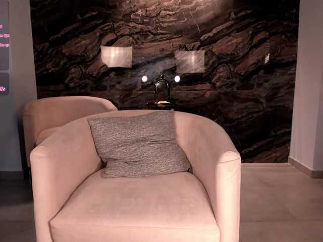 Broadcast screenshots SophiePalmer
