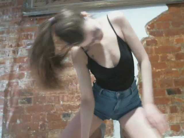 Broadcast screenshots SpaceYennefer