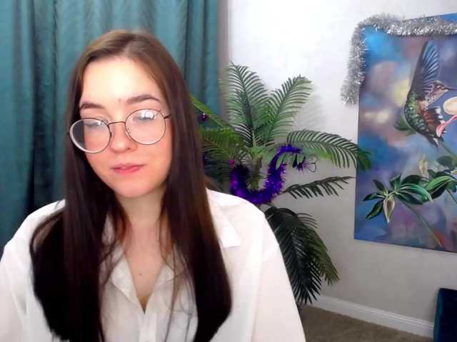 Broadcast screenshots SparklyGlance