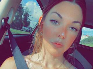 Erotic video chat Spicy-Chrissy