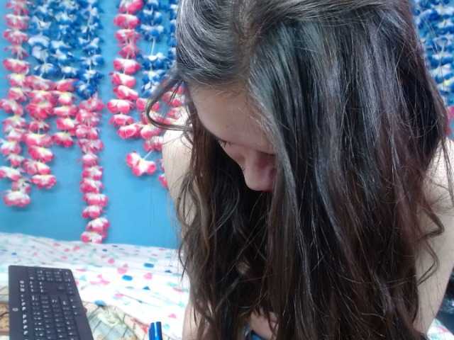 Broadcast screenshots springfoxxy