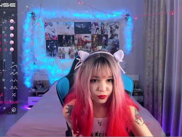 Broadcast screenshots stacygreys