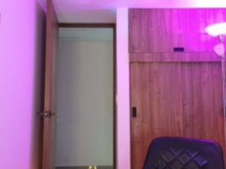 Erotic video chat _MissJulia_